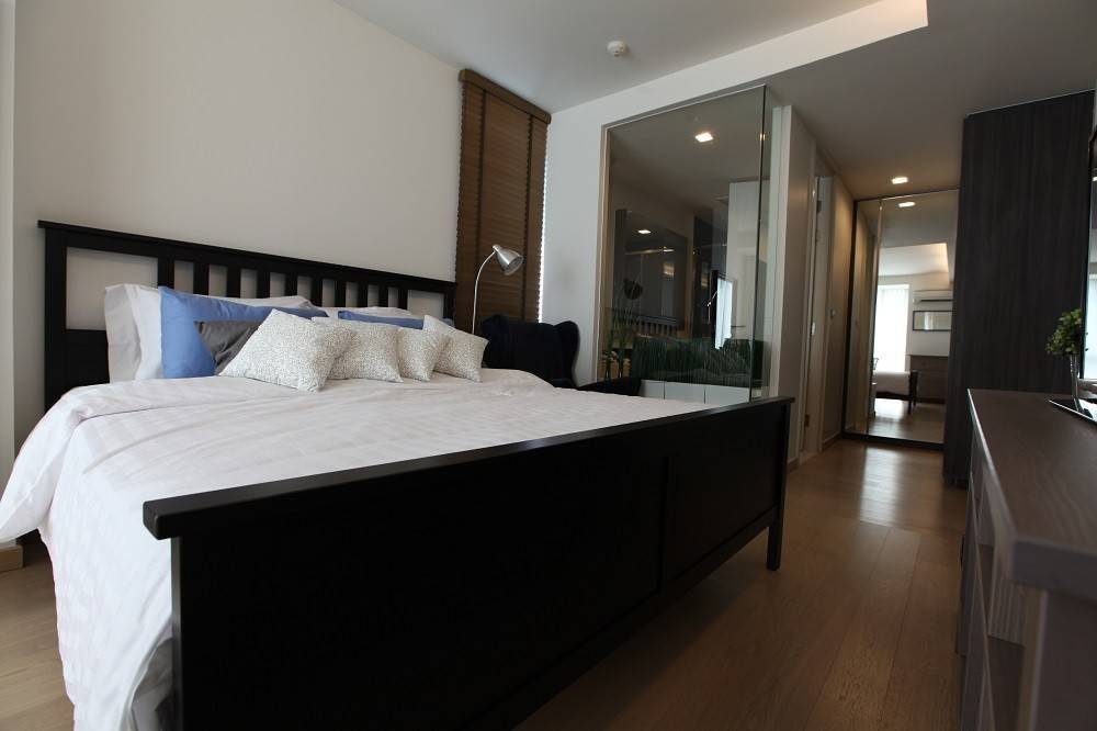 For RentCondoSukhumvit, Asoke, Thonglor : Via 49⭐1 Bedroom⭐50 Sq.m⭐Sukhumvit 49⭐BTS Thonglor