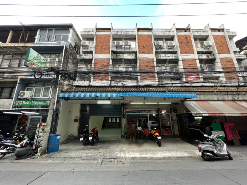 For SaleBusinesses for saleRama9, Petchburi, RCA : Apartment Prachasongkroh / 3 floors (for sale), Apartment Prachasongkroh / 3 Storey (FOR SALE) TIK306