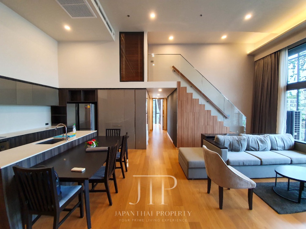 ขายคอนโดสุขุมวิท อโศก ทองหล่อ : Duplex fully furnished 120sqm 3bed unit at  in Phrom Phong -Asoke area