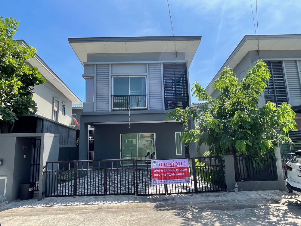 For SaleTownhouseRama5, Ratchapruek, Bangkruai : Semi-detached house for sale, 2-storey detached house style, Pruksa Light Lock Village, Pinklao - Wongwaen, just recently renovated the whole house, good location.