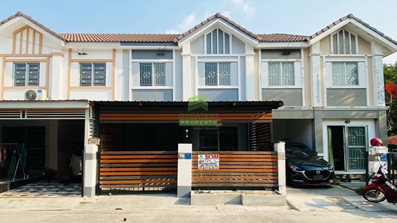 For SaleTownhousePathum Thani,Rangsit, Thammasat : Pruksa Village 63/1 Bang Kadi, Pathum Thani, for sale/rent, 2-story townhouse, area 17.4 sq m, beautiful house, ready to move in, completely renovated.