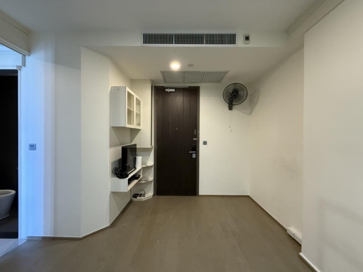 For SaleCondoSiam Paragon ,Chulalongkorn,Samyan : HOT PROPERTY Ashton CHULA SILOM Studio 25Sqm. 6.39MB Project viewing appointment: 064-4534697 k.Pai