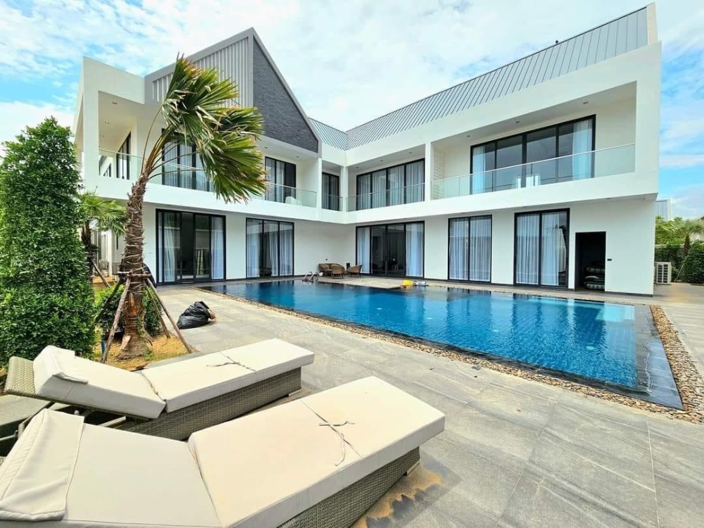 For SaleHousePattaya, Bangsaen, Chonburi : Luxury house for sale  Located Hauy yai / Toong klom Tan Man