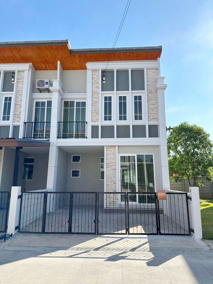 For RentTownhouseChiang Mai : Townhome for rent near by 5 min to Big C Don Jan, No.7H253