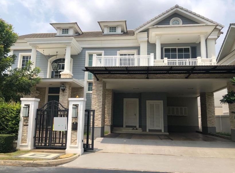 For RentHouseSamut Prakan,Samrong : For Rent, 2-storey detached house, luxury house, large house, Narasiri Village, Bangna, Km.10, beautiful house, fully furnished, Fully Furnished / Living