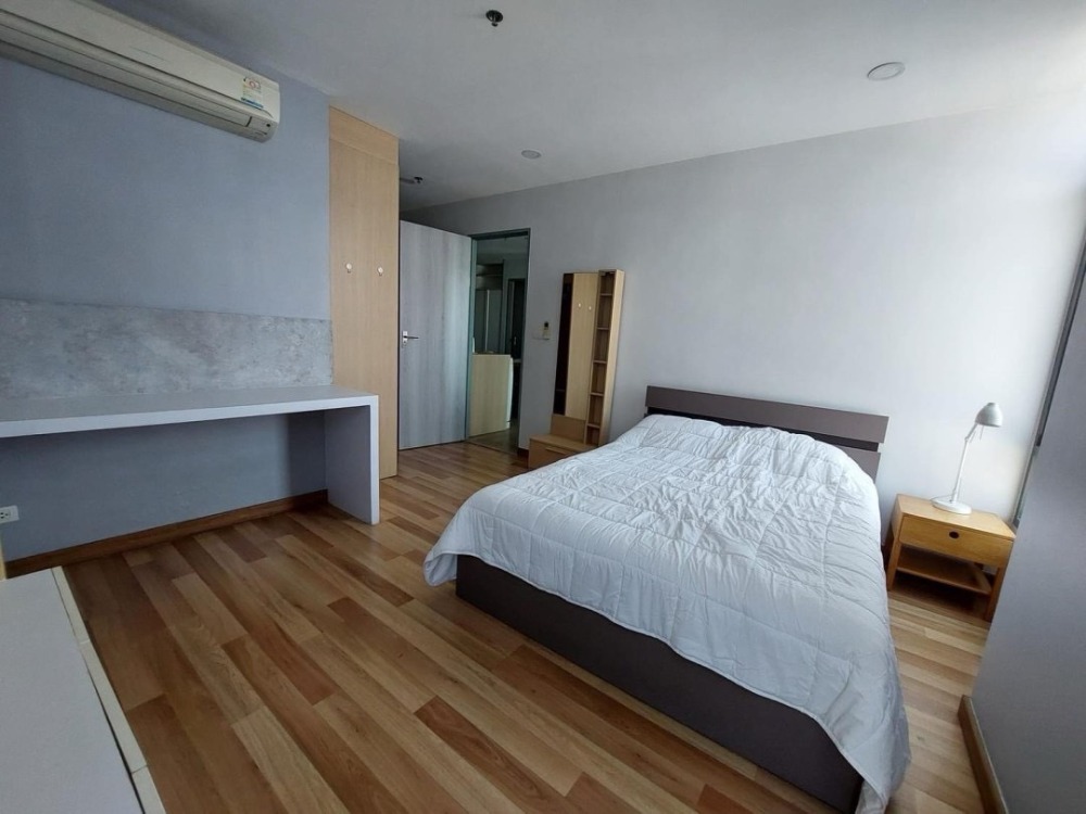 For RentCondoOnnut, Udomsuk : ★ Ideo Blucove Sukhumvit ★ 62 sq m., 10th floor (2 bedrooms, 2 bathroom) ★ Next to BTS Udomsuk Station ★ Very convenient travel. ★Near many department stores and shopping areas ★Complete electrical appliances★