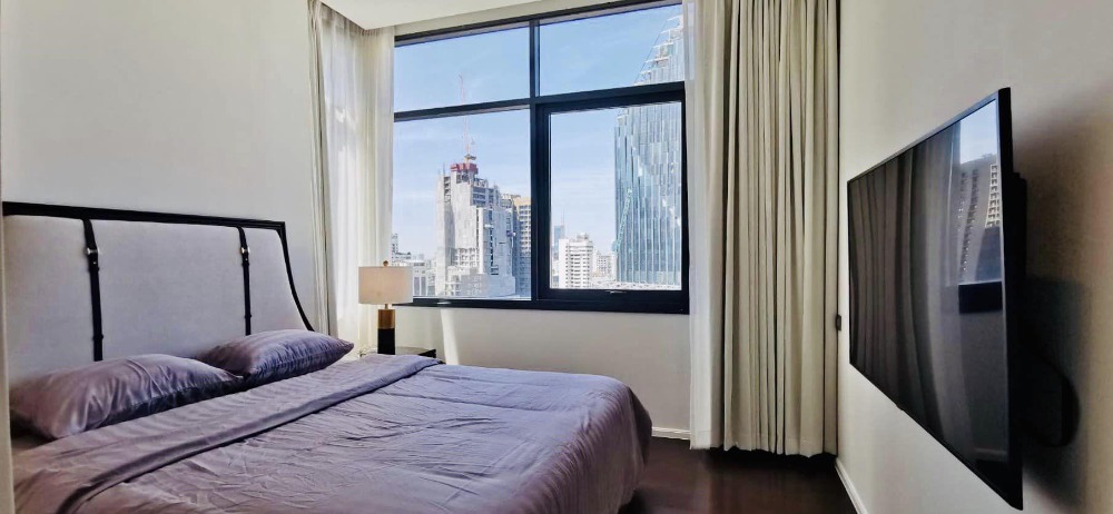 For RentCondoSukhumvit, Asoke, Thonglor : Condo for rent, The Diplomat 39, near BTS Phrom Phong, 100 meters.