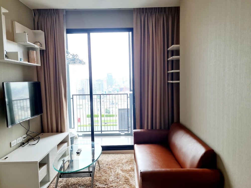 For RentCondoRatchadapisek, Huaikwang, Suttisan : 📌Ready to move in Condo Quinn Ratchada 17 📌 Line : @jhrrealestate