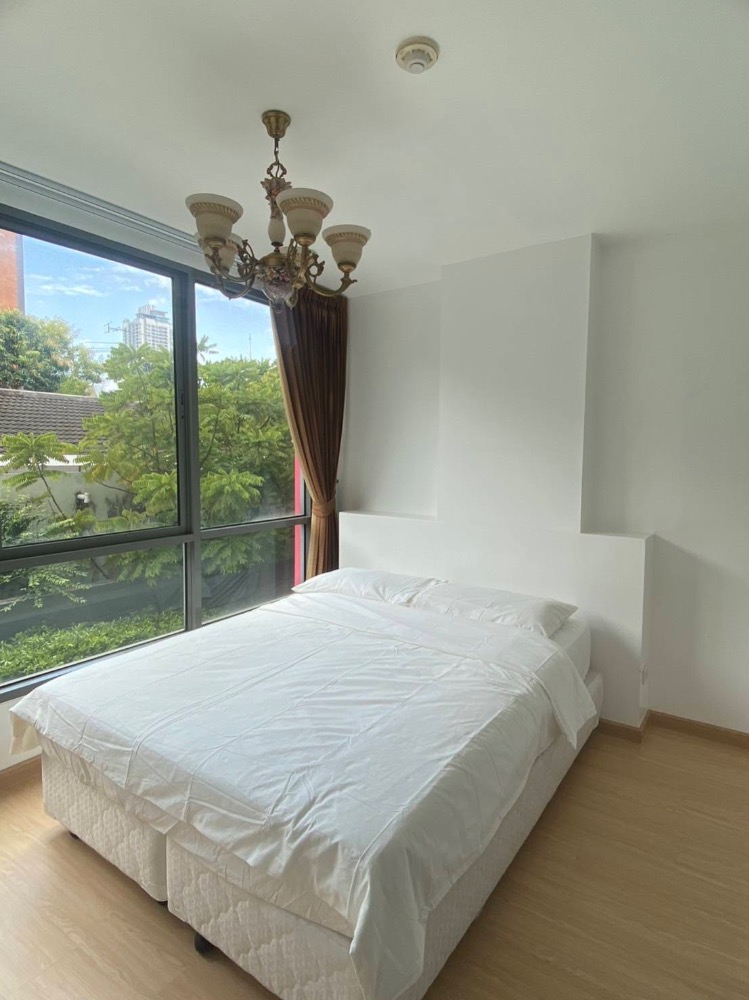 For SaleCondoOnnut, Udomsuk : For sale-rent, Click Condo Sukhumvit 65, newly renovated room, beautiful, cheap, ready to move in, near BTS Ekkamai, pets allowed, interested, add Line @841qqlnr