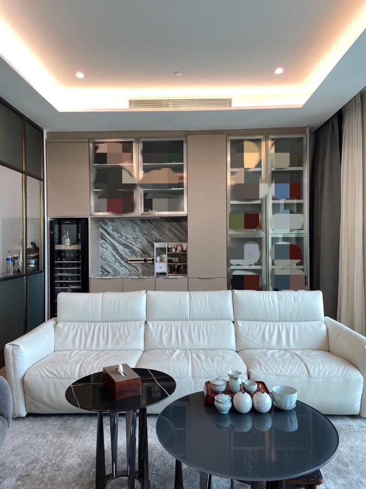 For SaleCondoWongwianyai, Charoennakor : Luxury condo for sale along the river, The Residences at Mandarin, beautifully decorated room, ready to move in.