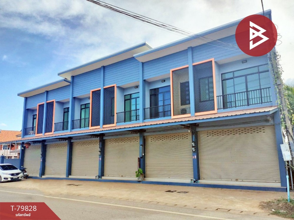 For SaleShophousePhitsanulok : Commercial building for sale, 3 units, Samo Khae, Phitsanulok, cheap price, ready to move in.