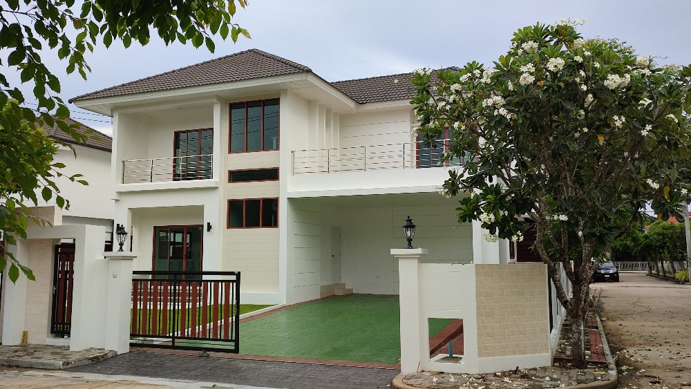 For SaleHousePhutthamonthon, Salaya : Single detached house for sale, 86 sq m, next to Phutthamonthon Park, beautiful house, good location, good neighbors.