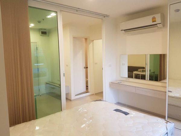 For SaleCondoSamut Prakan,Samrong : S-AAT103  Aspire Erawan, 5th floor, south side, 30.5 sq m, 1 bedroom, 1 bathroom, 2.06 million (sold with tenant) 092-597-4998