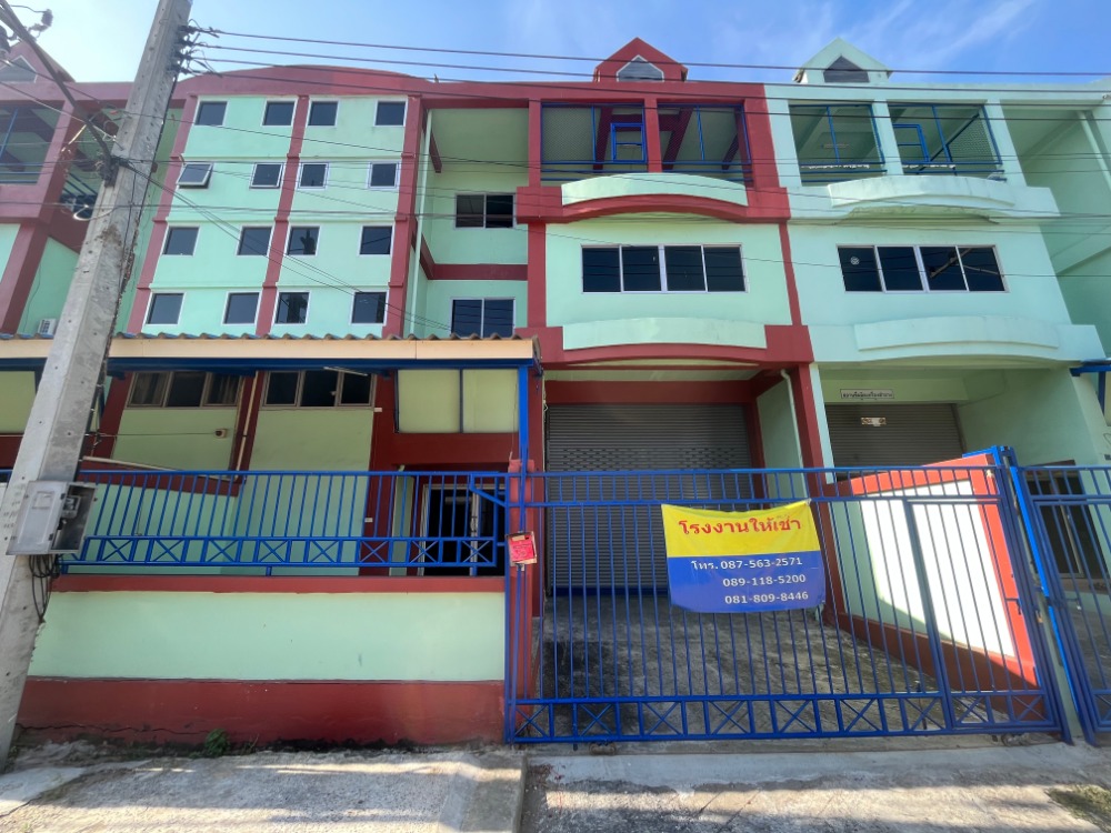 For RentFactoryMahachai Samut Sakhon : For Rent: Factory for rent with office, 3 floors, area 320 sq m., purple area, Samut Sakhon Province, Mueang Samut Sakhon District, Khok Krabue Subdistrict, Muen Sap Land Project /