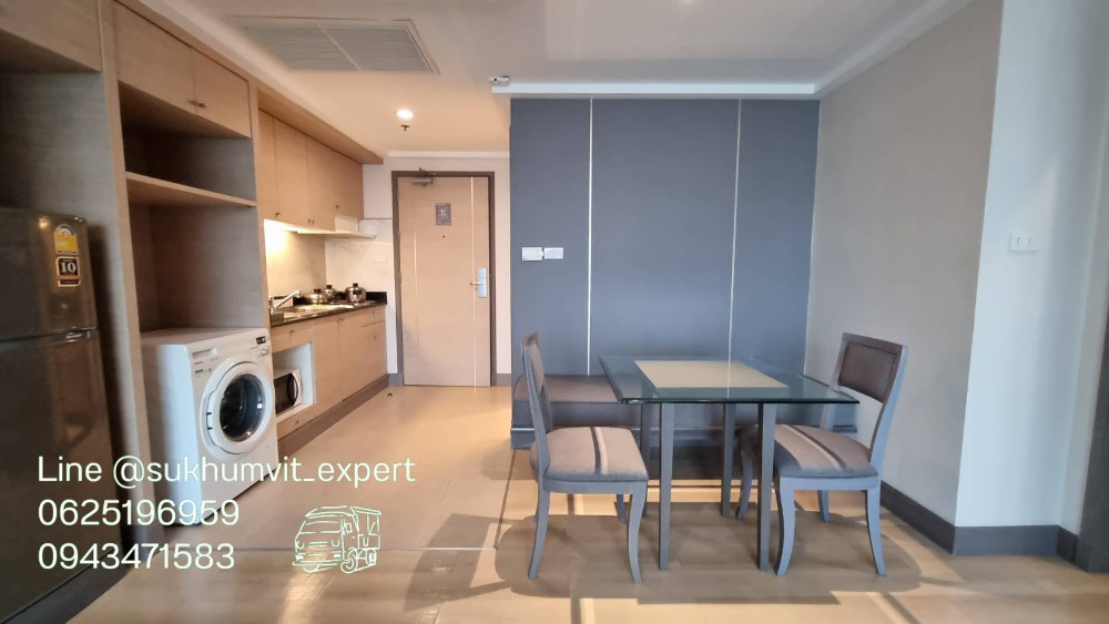 For RentSukhumvit, Asoke, Thonglor : BTS Asoke for rent, luxury serviced apartment, Asoke, 1 bedroom, 68 sq m.