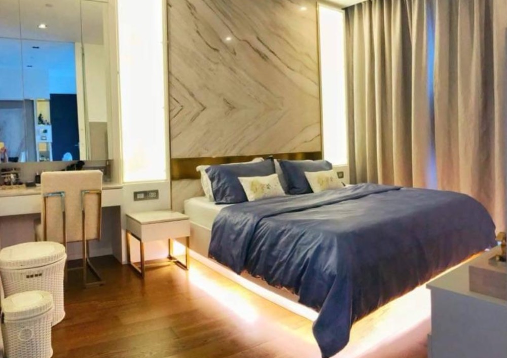 ขายคอนโดสาทร นราธิวาส : Hot !! The Address Sathorn / 1 Bedroom 6,900,000 Baht