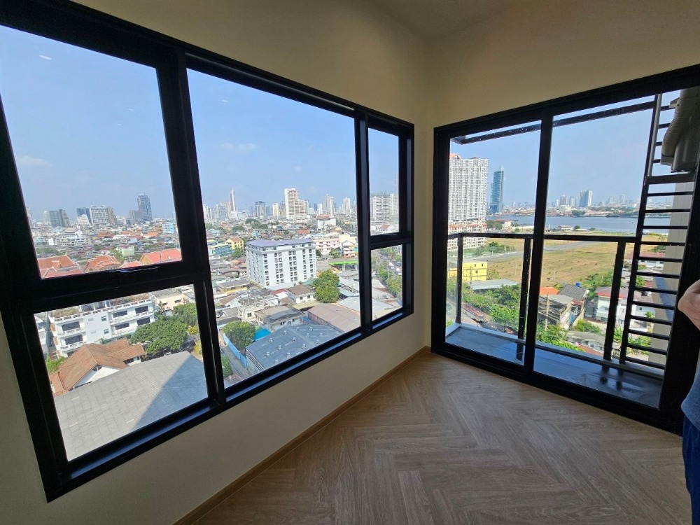 For SaleCondoWongwianyai, Charoennakor : A9100367 Condo for sale Na Reva Charoennakhon (Na Reva Charoennakhon) size 55 sq m, 12th floor.