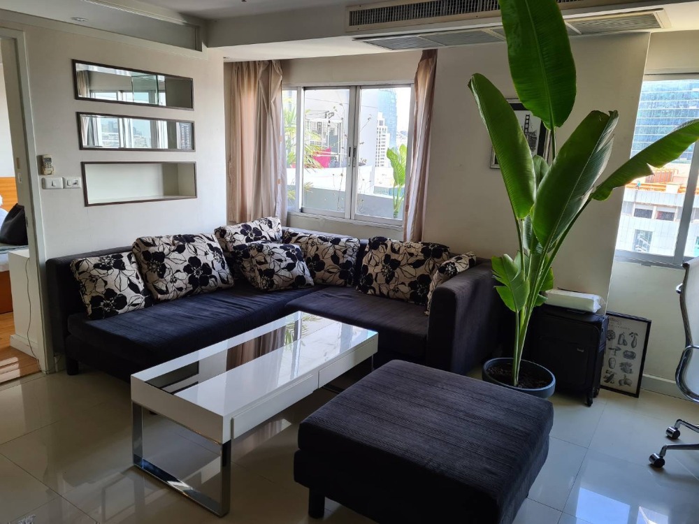 For RentCondoWitthayu, Chidlom, Langsuan, Ploenchit : Condo for rent Witthayu Complex, beautifully decorated room, ready to move in.