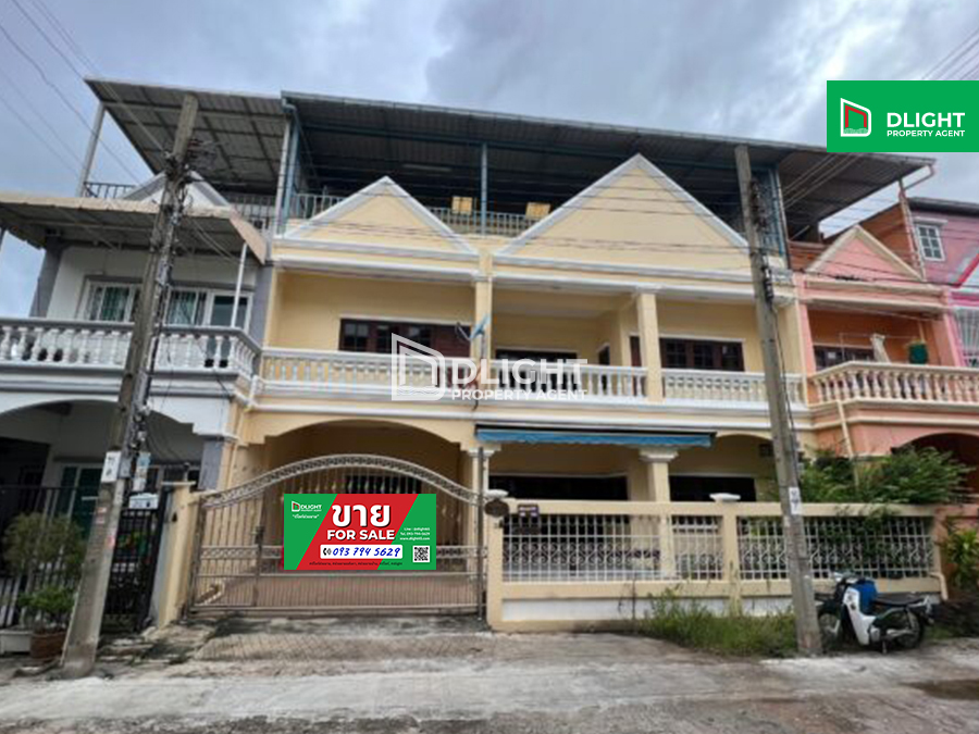 For SaleTownhouseEakachai, Bang Bon : Townhouse, 3 connected rooms, Bang Mot, 51 sq m, 500 sq m, 4 bedrooms, 3 bathrooms, price 5.1 million baht, Rama 2 Road.