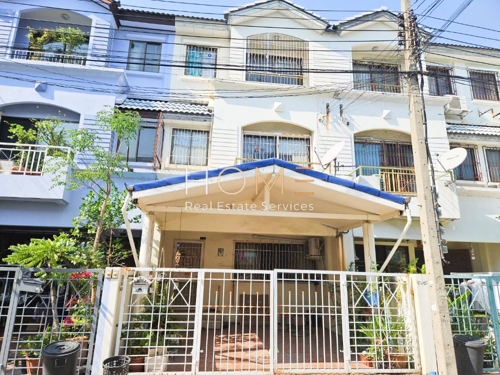 For SaleTownhouseRamkhamhaeng, Hua Mak : Townhome Baan Klang Muang Rama 9 - Ramkhamhaeng / 3 Bedrooms (FOR SALE), Baan Klang Muang Rama 9 - Ramkhamhaeng / Townhome 3 Bedrooms (FOR SALE) JANG049