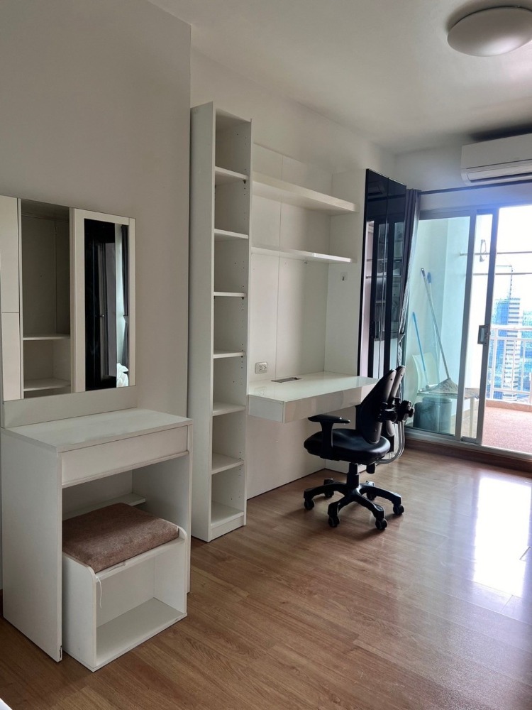 For RentCondoKasetsart, Ratchayothin : ⚜️𝐀𝐯𝐚𝐢𝐥𝐚𝐛𝐥𝐞 𝐄𝐱𝐜𝐥𝐮𝐬𝐢𝐯𝐞⚜️For rent, Condo Supalai Park Ratchayothin 🏆Beautiful room, spacious, clean, complete electrical appliances🏆🟠#PT2409_103