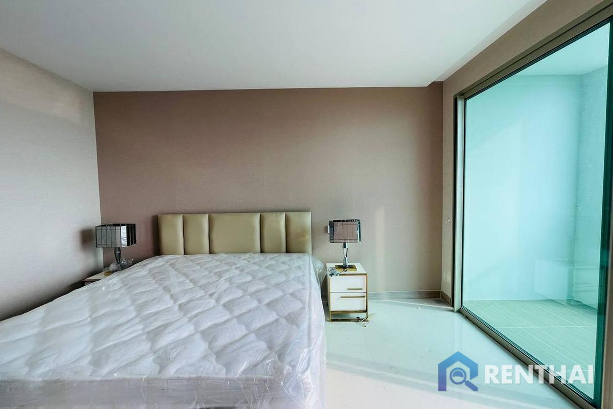 For SaleCondoPattaya, Bangsaen, Chonburi : Sea View Studio at The Riviera Jomtien