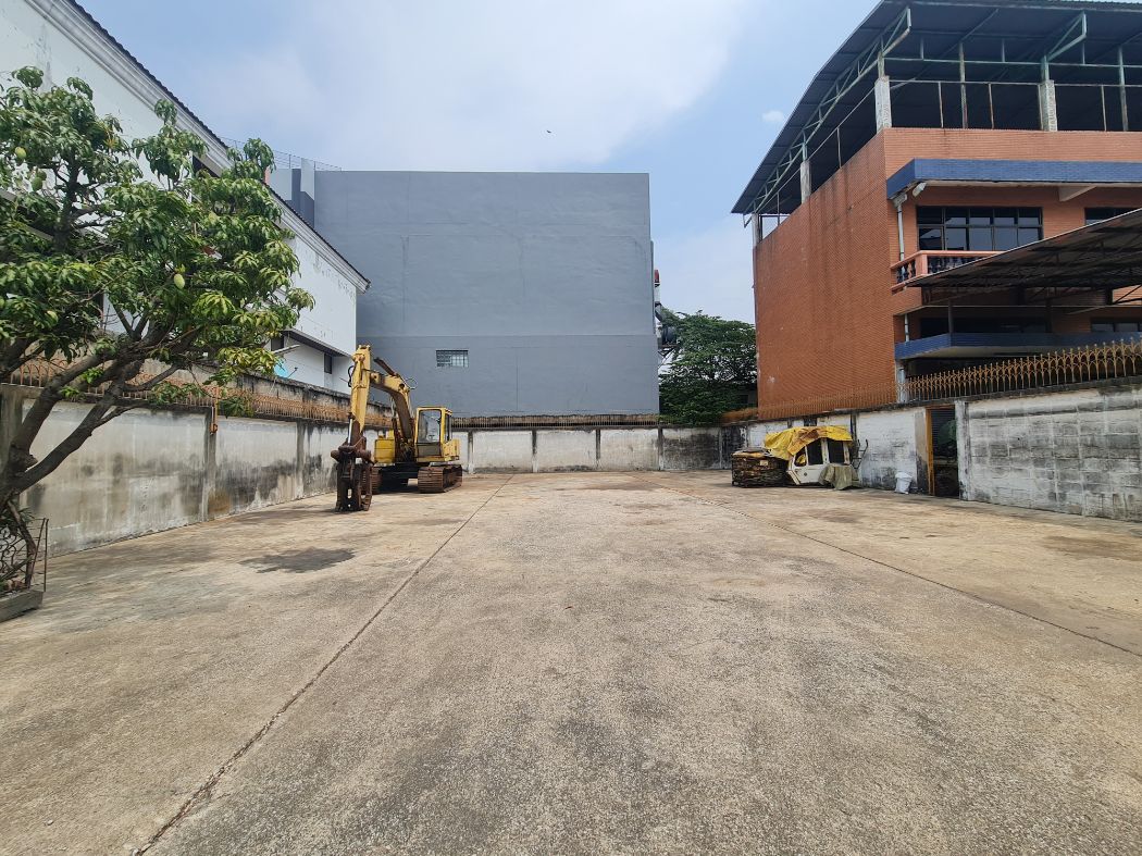 For RentLandVipawadee, Don Mueang, Lak Si : Land for rent, Vibhavadi 64, 100 sq m, concrete floor, ready for use, near Chiang Kong Laksi.