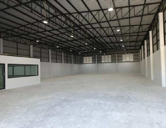 For RentWarehouseNonthaburi, Bang Yai, Bangbuathong : Tel. 081-632-0632 Warehouse rental with a new office, Soi Budget, Tiwan Road / near Impact Muang Thong Thani / Warehouse area 595 square meters / trailer in and out.