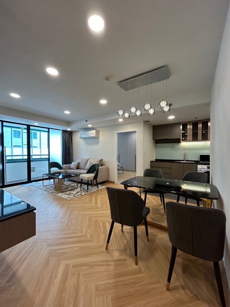 For RentCondoSukhumvit, Asoke, Thonglor : Condo newly renovated, 2 bedrooms, 85 sq m. @ BTS Asoke – MRT Sukhumvit