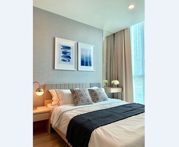 For SaleCondoRatchadapisek, Huaikwang, Suttisan : S-NBRVR101  condo Noble Revolve Ratchada 1, floor 37, size, 26 sqm, 1 bed 1 bath, 4.4 million. 064-959-8900