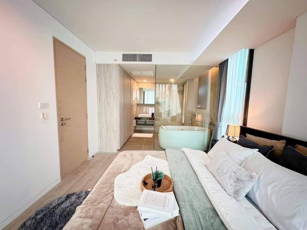 For SaleCondoSukhumvit, Asoke, Thonglor : SIAMESE THIRTY NINE | Floor 0+ | 2 bedrooms | Near BTS Phrom Phong 5 minutes and Benjasiri Park.