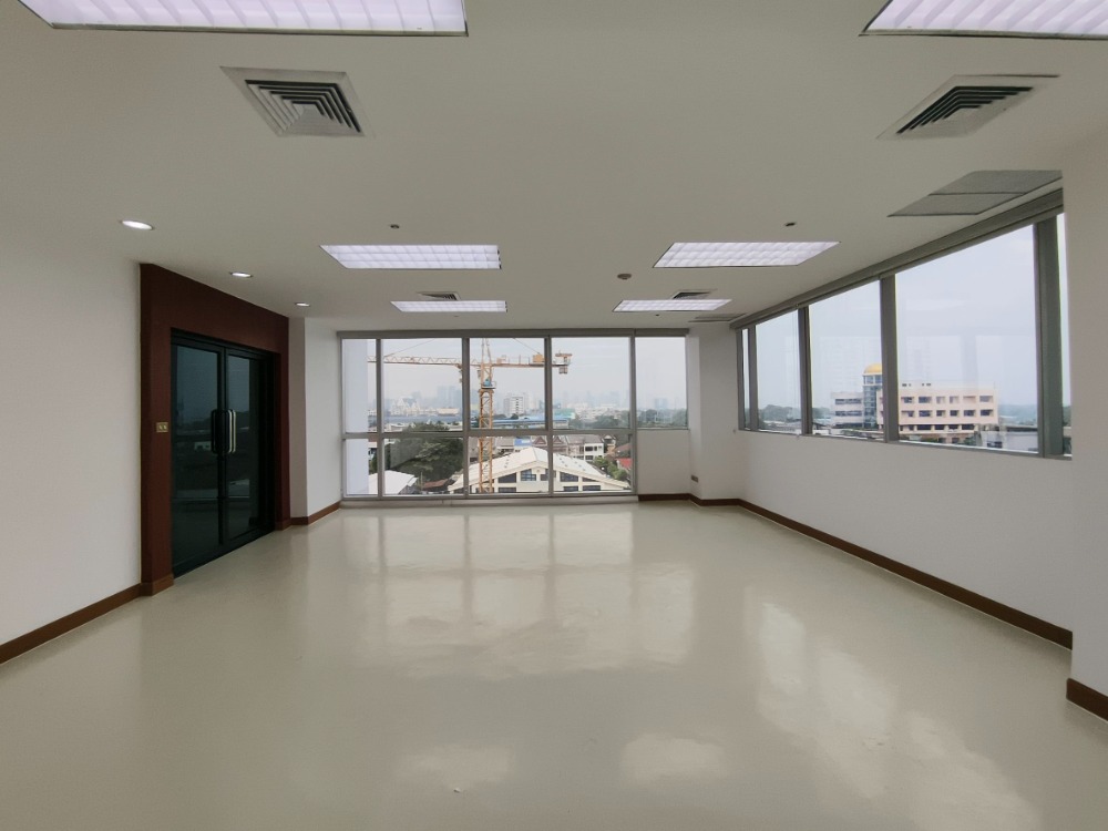 For RentOfficeRama3 (Riverside),Satupadit : Office for rent, Nang Linchi Road Near Narathiwat Road, Sathorn, Silom, Rama 3, Rama 4