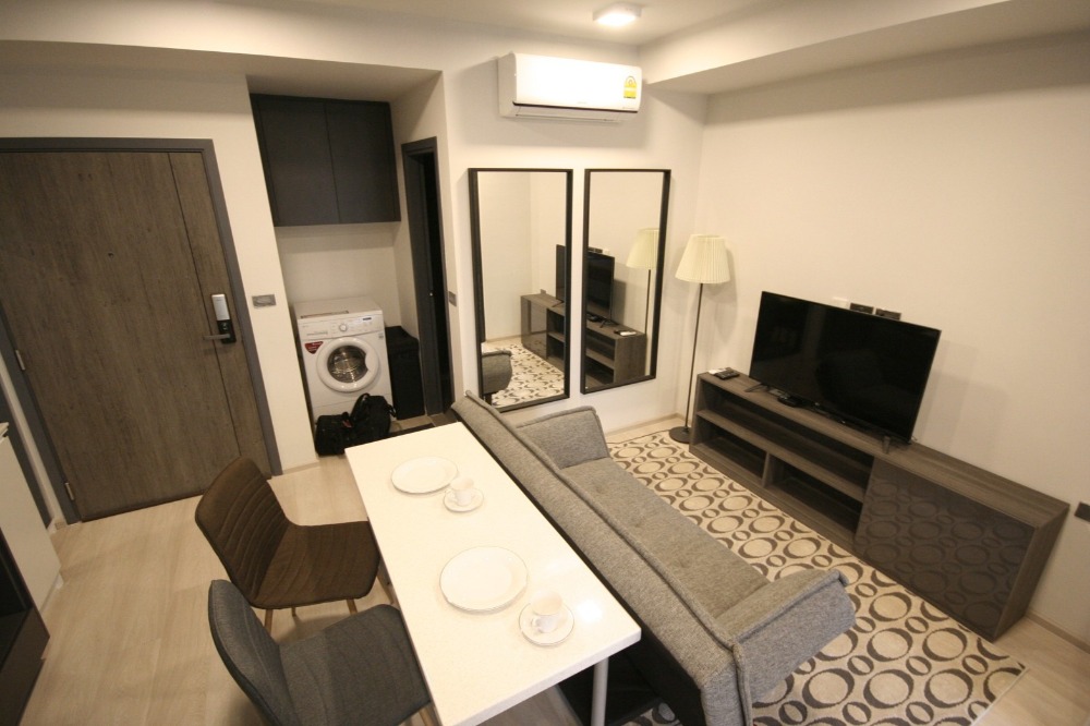 ให้เช่าคอนโดสุขุมวิท อโศก ทองหล่อ : Venio Sukhumvit 10 - Asoke - 1 bedroom close to Benjakitti Park