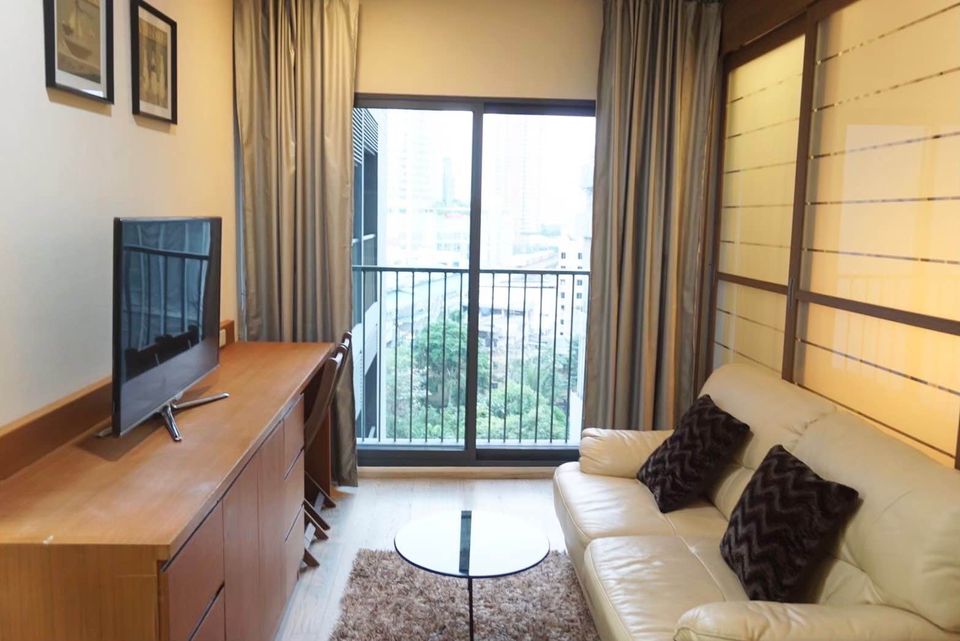 For RentCondoSukhumvit, Asoke, Thonglor : 📌Ready to move in Condo   Noble Remix  📌 @jhrrealestate