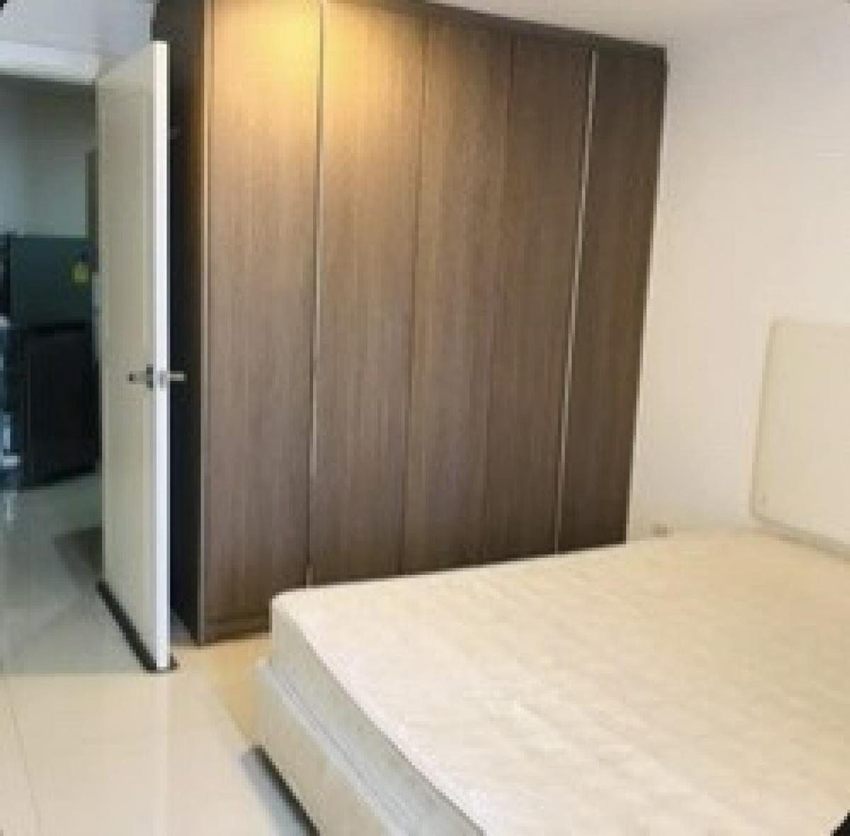 For RentCondoPattanakan, Srinakarin : 🚩New, available at the beginning of December 2024. Element Srinakarin 2 bedrooms, 1 bathroom, size 45 sq m. Beautiful room, comfortable, has a washing machine. Contact Auntie Maem 0992982923 LineID: 0644740951 Ji2/3