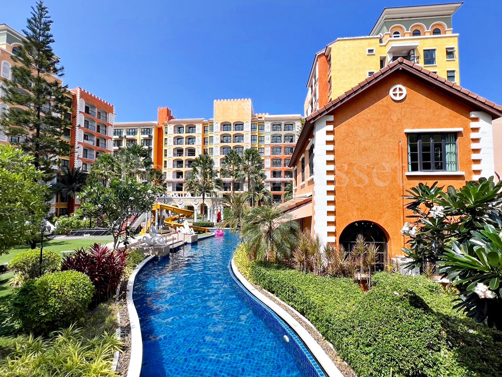 For SaleCondoPattaya, Bangsaen, Chonburi : The Venetian Signature Condo Resort Pattaya (The Venetian Signature Condo Resort Pattaya) cheap price