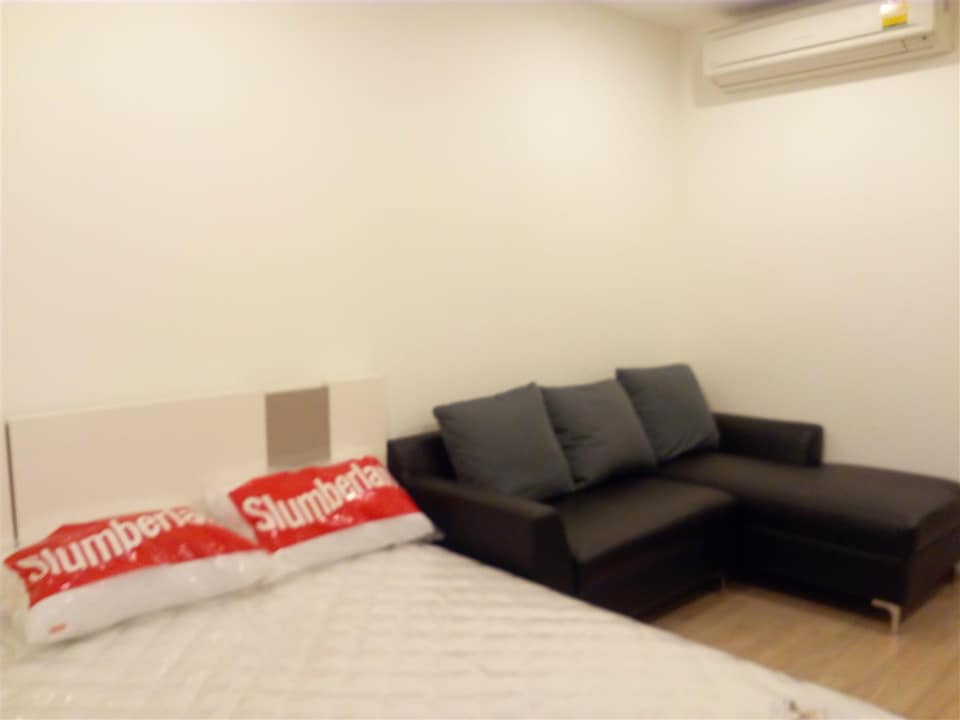 For RentCondoSiam Paragon ,Chulalongkorn,Samyan : Ideo Q Chula - Samyan【𝐑𝐄𝐍𝐓】🔥Studio room, brand new, unpacked complete appliances Near MRT Sam Yan. 🔥 Contact Line ID: @hacondo