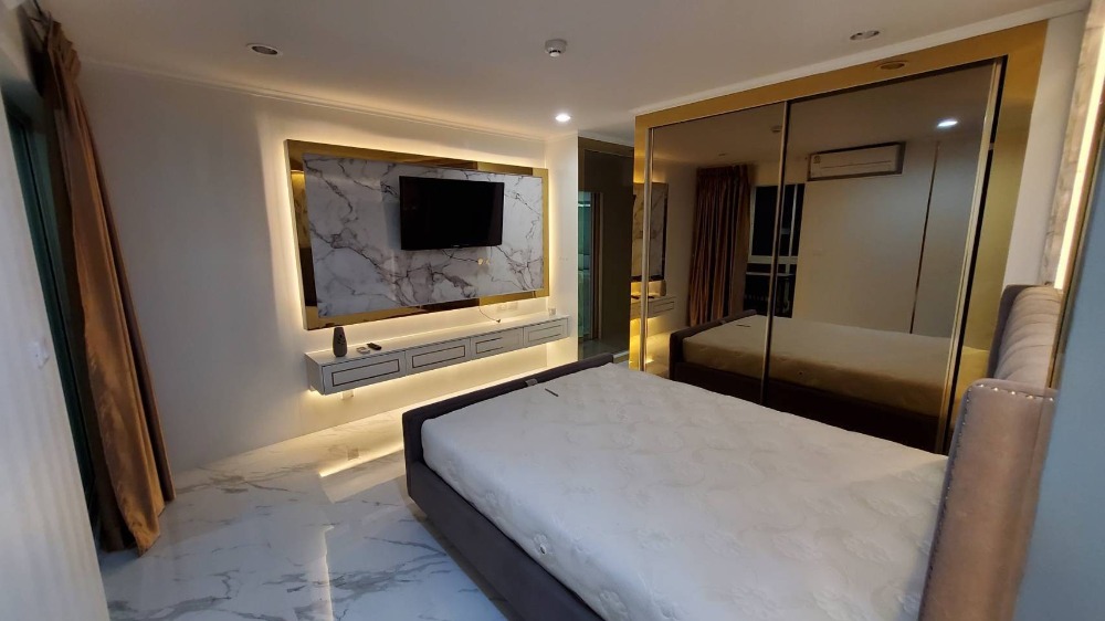 For SaleCondoOnnut, Udomsuk : Condo for sale, Regent Home, Sukhumvit 97/1, Building F, 2nd floor, beautiful room, built-ins throughout the room, open view, room size 56 sq m., selling price 3.40 million baht.