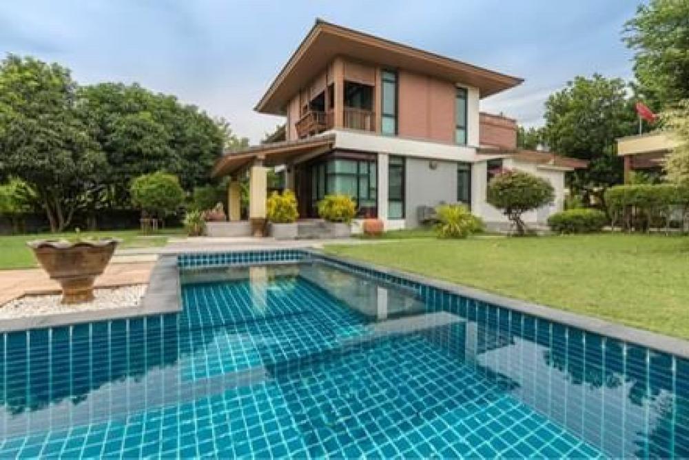 ขายบ้านพัทยา บางแสน ชลบุรี สัตหีบ : 📢👇Luxury pool Villa at horseshoe point village Pattaya, good compound, high security, quiet and peaceful with garden, private pool