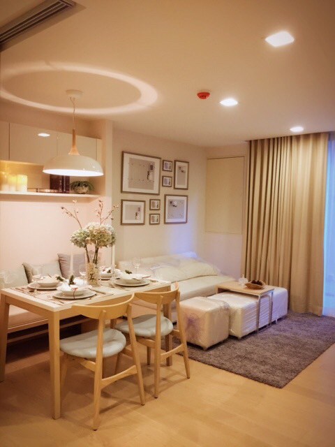 For RentCondoSukhumvit, Asoke, Thonglor : Condo for rent Liv@49, fully furnished, beautifully decorated room.