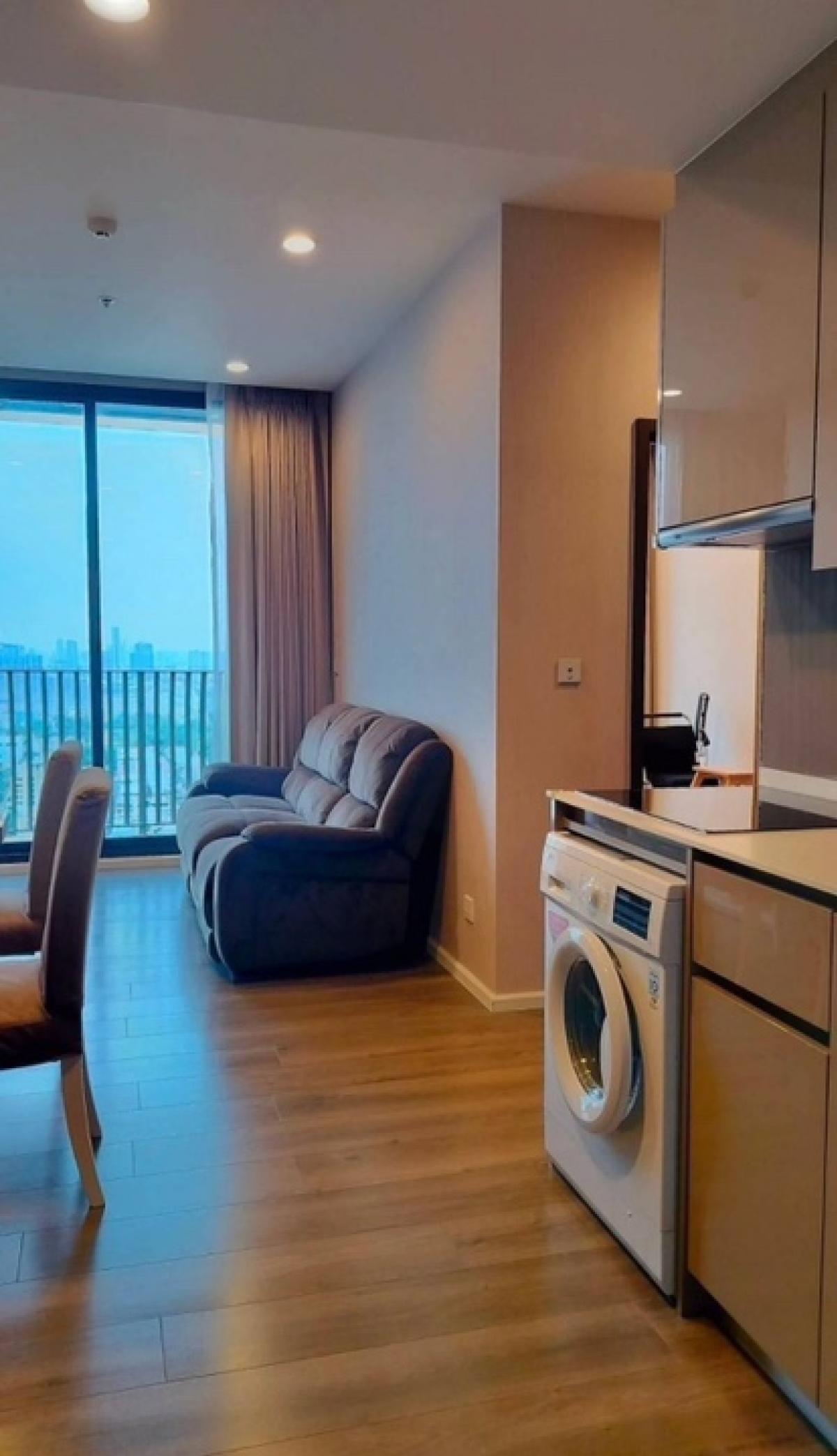 ให้เช่าคอนโดอ่อนนุช อุดมสุข : RENT | WHIZDOM ESSENCE | 2B2B | High Floor | Sukhumvit 101