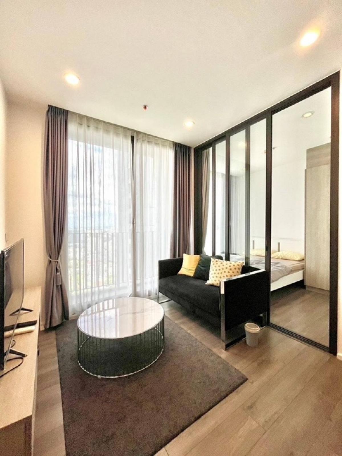 ให้เช่าคอนโดอ่อนนุช อุดมสุข : RENT | WHIZDOM ESSENCE | 2 BR | 53 sq.m.| High Floor | Bangkok Sukhumvit 101