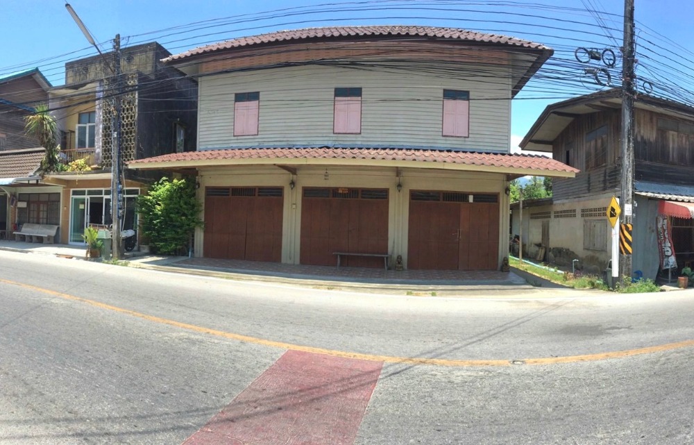 For SaleHouseNakhon Si Thammarat : For sale: 2-story house, ancient and contemporary style, 102.7 square meters, 4 bedrooms, 2 bathrooms, Kamlon Subdistrict, Lan Saka District, Nakhon Si Thammarat Province, way to Khiri Wong Village. The best weather in Thailand