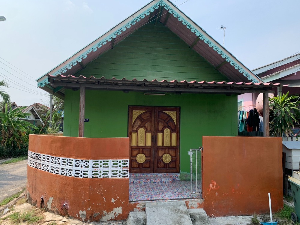 For SaleHouseMin Buri, Romklao : House for sale with land, 20 sq m, Chalong Krung Community Housing.