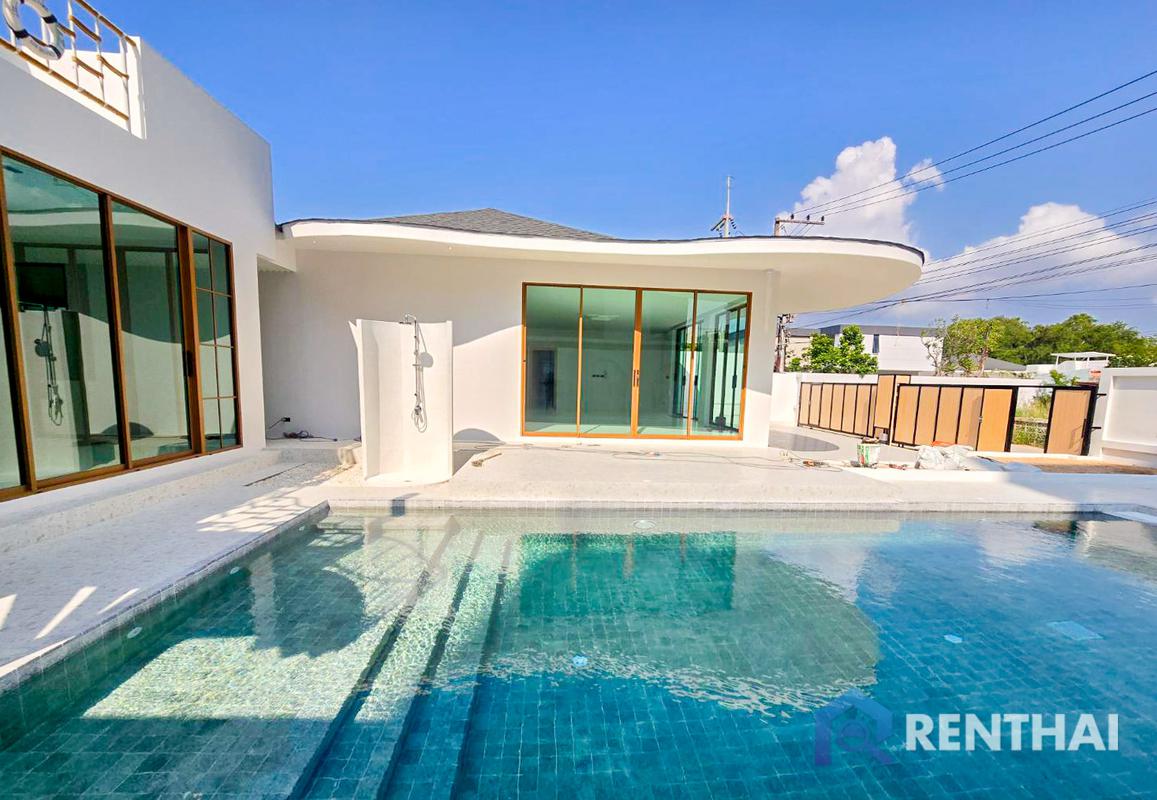 For SaleHousePattaya, Bangsaen, Chonburi : Modern Pool Villa for sale only 5 minutes to Jomtien beach