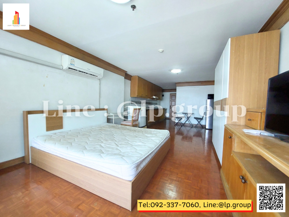 For SaleCondoNana, North Nana,Sukhumvit13, Soi Nana : Condo for sale near the BTS, ready to move in “Sukhumvit Suite“ Near BTS Nana, convenient travel.