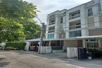 For SaleTownhomeKanchanaburi : Townhouse for sale in Kanchanaburi