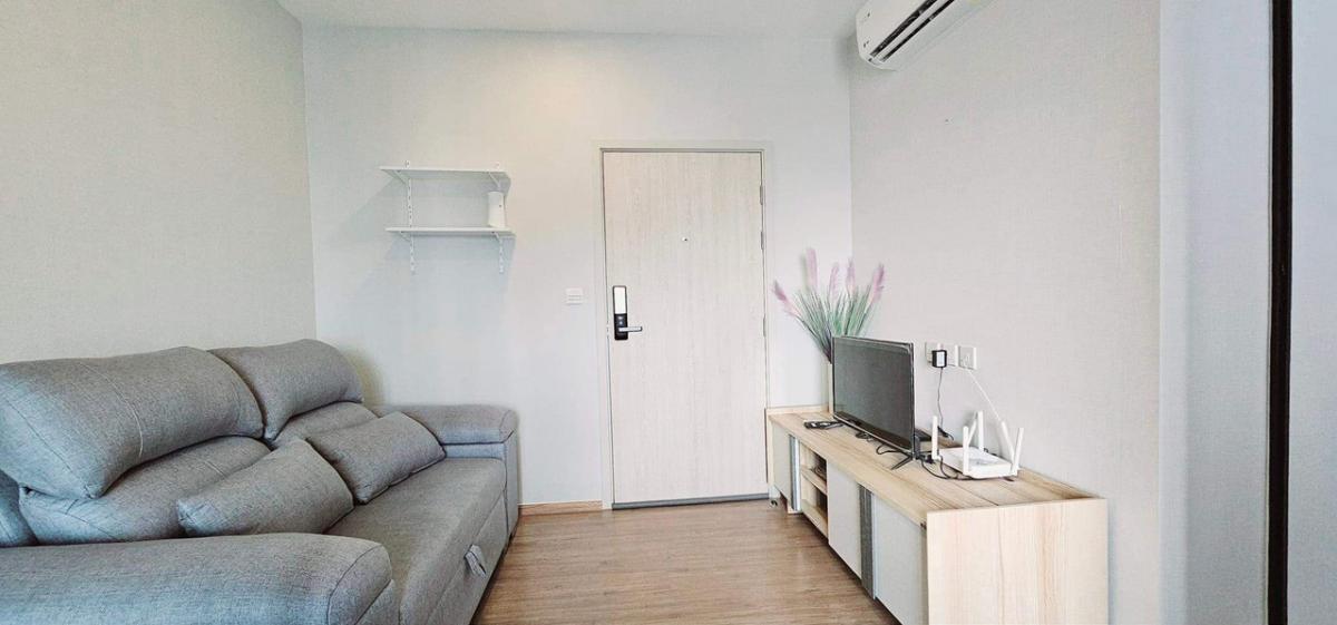 For RentCondoRamkhamhaeng, Hua Mak : FOR RENT METRIS RAMA9 RAMKHAMHENG Condo allows pets🐶🐱High floor, fully furnished.