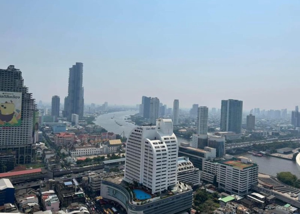 For SaleCondoSilom, Saladaeng, Bangrak : State tower condominium hot deal 1b1b 68 sq.m.