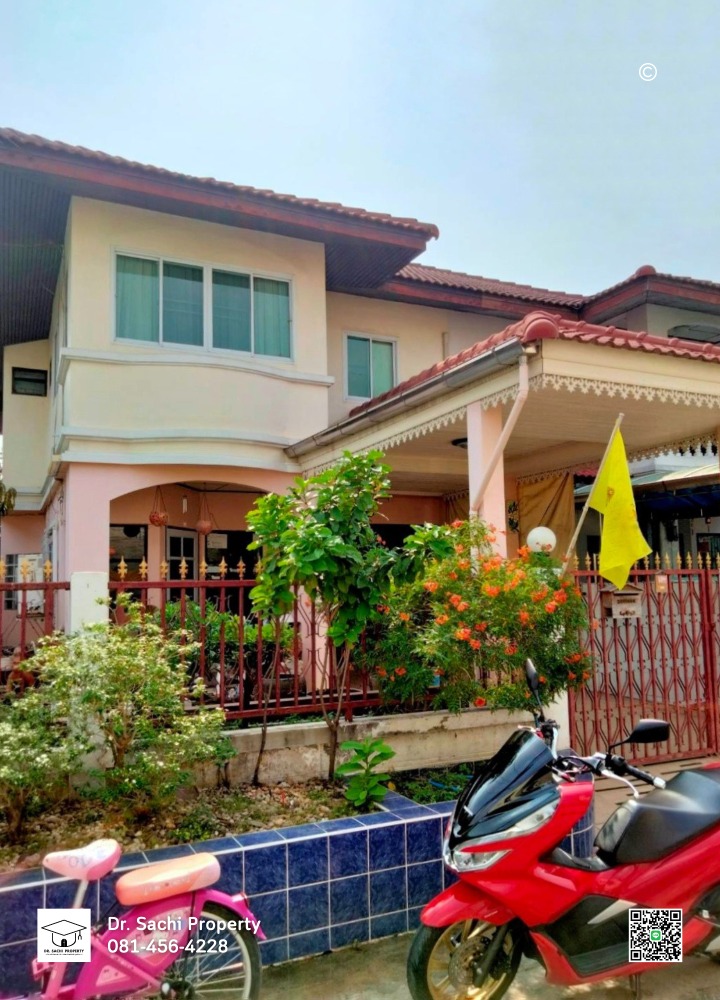 For SaleHouseChaengwatana, Muangthong : Urgent sale!! Semi-detached house in good condition Piamsuk Village, Soi Wat Ku, 55.5 sq m., 2 floors (3 bedrooms), Nonthaburi Province